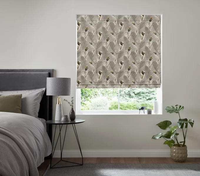 Madeleine Linen - Roman Blind